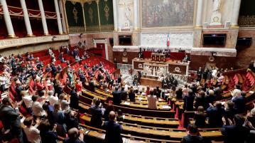 Constitution : les députés s’écharpent sur la « reconnaissance de la diversité des territoires »